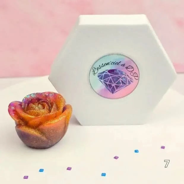 Cover Minder Rose Ouverte 7 - Art Therapie - Diamond Painting - Broderie a Diamant