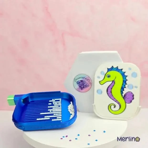 Plateau Couvercle Merlino - Dimension : 9 cm x 9 cm - Broderie à Diamant - Diamond Painting