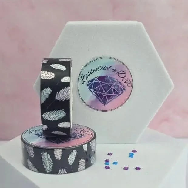 Washi Tape Plume de Pureté - Dimension: 10 mètres x 15 mm de largeur - Art Thérapie - Broderie à Diamant - Diamond Painting